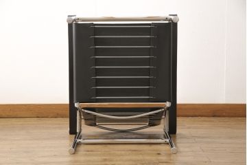 中古　美品　Cassina(カッシーナ)　Le Corbusier(ル・コルビュジエ)　20世紀に作られた椅子の中で銘品に数えられるLC1スリングチェア(アームチェア、椅子)(定価約44万円)(R-052566)