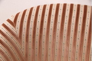 中古　美品　神戸洋家具　メープル不二屋　ころんとした可愛いデザインが魅力の1人掛けソファ(ラウンジチェア、1P、一人掛け)(R-052572)