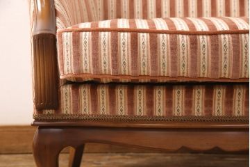 中古　美品　神戸洋家具　メープル不二屋　ころんとした可愛いデザインが魅力の1人掛けソファ(ラウンジチェア、1P、一人掛け)(R-052572)