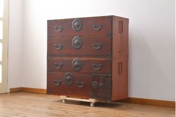 中古　前面ケヤキ材　モダンな空間にも取り入れやすい大ぶりな相馬箪笥(和箪笥、重ね箪笥、衣装箪笥、引き出し、チェスト)(R-052573)
