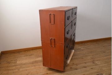 中古　前面ケヤキ材　モダンな空間にも取り入れやすい大ぶりな相馬箪笥(和箪笥、重ね箪笥、衣装箪笥、引き出し、チェスト)(R-052573)