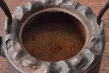 古い　龍文堂　鉄瓶(取手銀象嵌、カラス図、茶道具)(R-052578)