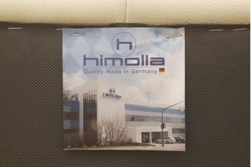 中古　美品　IDC大塚家具取り扱い　高級ブランド　himolla(ヒモラ)　Kassel(カッセル)　高級感ある佇まいの本革2人掛けソファ(定価約40万円)(二人掛けソファ)(R-052584)