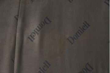 中古美品　IDC大塚家具　高級ブランド　Domicil(ドミシール)　本革が高級感溢れる3人掛けソファ(定価約55万円)(三人掛けソファ、3P)(R-052585)