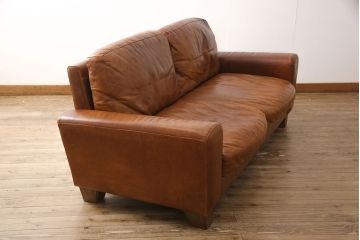中古　ACME Furniture(アクメファニチャー)　FRESNO(フレスノ)　使い込まれた本革がヴィンテージスタイルによく馴染む3人掛けソファ(定価約30万円)(三人掛けソファ、3P)(R-052586)