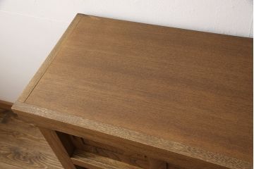 中古　美品　国産手造り家具　ケヤキ材製　品のある佇まいが上質な和の空間にぴったりな水屋箪笥・上段(食器棚、収納棚、サイドボード、和風キャビネット)(R-052599)