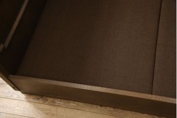 中古　美品　永田良介商店　クラシカルな佇まいが目を引くベッドフレーム(木製ベッド)(R-052602)