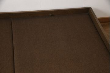 中古　美品　永田良介商店　クラシカルな佇まいが目を引くベッドフレーム(木製ベッド)(R-052602)