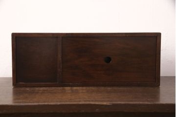 中古　伝統工芸　日光彫り　梅・牡丹・桜　それぞれの花の彫刻が美しく、空間に彩を添えるティッシュボックス、レターホルダー、菓子器セット(小物収納、レターラック、茶たく)(R-052611)