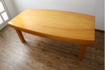 中古　美品　手造り国産家具　総ヒノキ材　木の美しさが感じられるシンプルなダイニングテーブル(作業台、食卓)(R-052612)