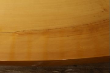 中古　美品　手造り国産家具　総ヒノキ材　木の美しさが感じられるシンプルなダイニングテーブル(作業台、食卓)(R-052612)