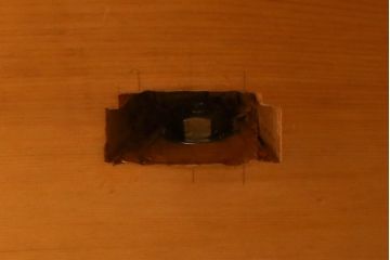 中古　美品　手造り国産家具　総ヒノキ材　木の美しさが感じられるシンプルなダイニングテーブル(作業台、食卓)(R-052612)