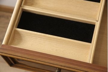 中古　美品　DREXEL HERITAGE(ドレクセルヘリテイジ)　FRANCESCA(フランチェスカ)シリーズ　優美な佇まいのチェスト(引き出し)(定価約84万円)(R-052622)