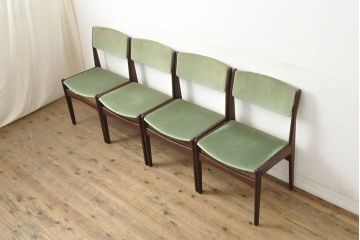 北欧ビンテージ　チーク材　シンプルな中に洗練された美しさが感じられるダイニングチェア4脚セット(椅子、ヴィンテージ)(R-052627)