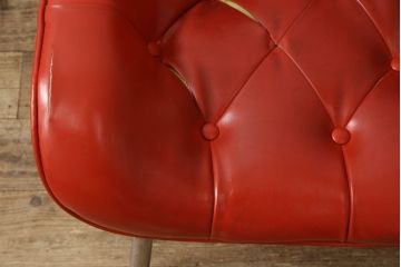 ジャンク品　合皮　富士ファニチア(富士ファニチュア、フジファニチュア、FUJI FURNITURE、富士ファニチャー)　レトロな佇まいのオットマン付きラウンジチェア(1人掛けソファ、イス)(R-052628)