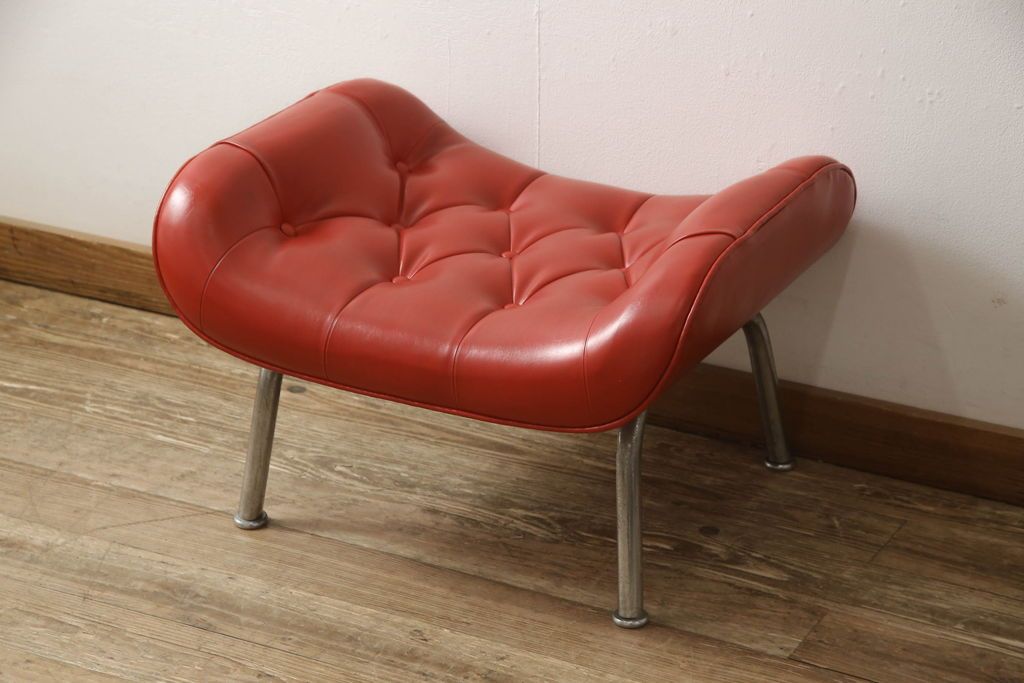 ジャンク品 合皮 富士ファニチア(富士ファニチュア、フジファニチュア、FUJI FURNITURE、富士ファニチャー) レトロな佇まいのオットマン付きラウンジチェア(1人掛けソファ、イス)(R-052628)