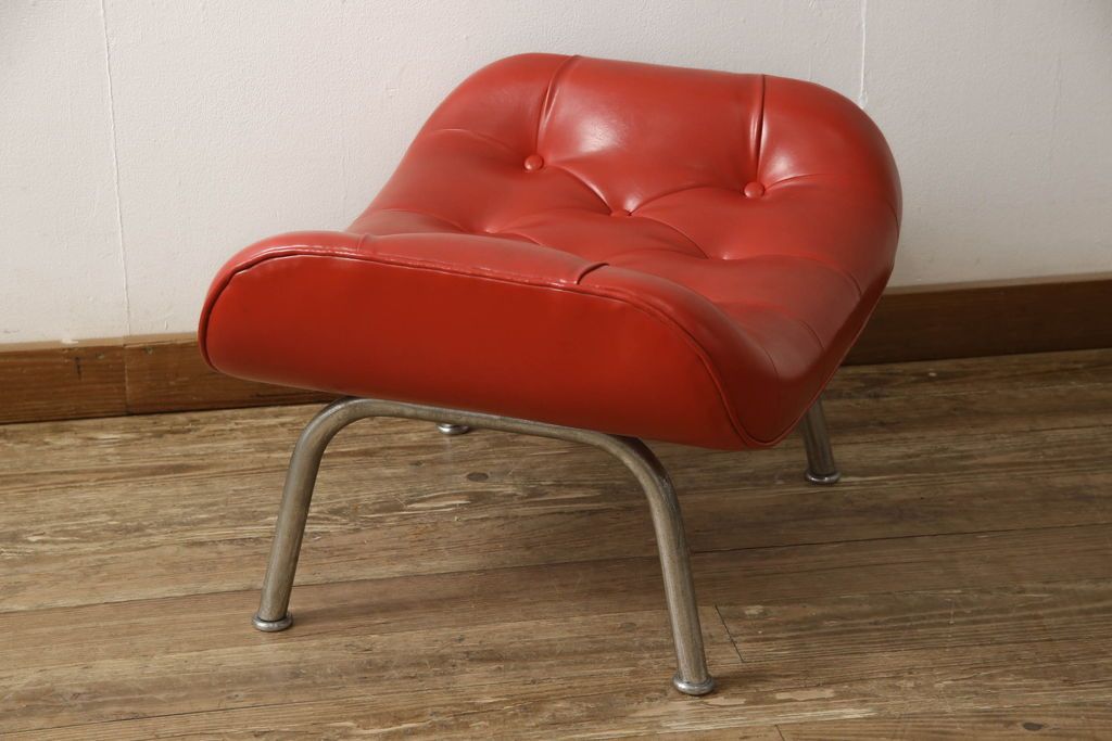 ジャンク品 合皮 富士ファニチア(富士ファニチュア、フジファニチュア、FUJI FURNITURE、富士ファニチャー) レトロな佇まいのオットマン付きラウンジチェア(1人掛けソファ、イス)(R-052628)