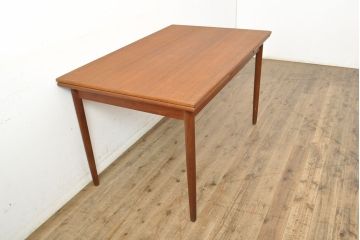 デンマークビンテージ　チーク材　シンプルなデザインが取り入れやすいダイニングテーブル(エクステンションテーブル、ドローリーフテーブル、食卓、ヴィンテージ、北欧)(R-052629)