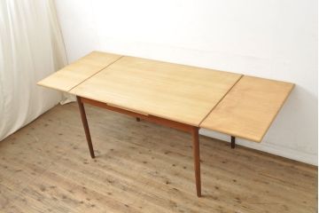 デンマークビンテージ　チーク材　シンプルなデザインが取り入れやすいダイニングテーブル(エクステンションテーブル、ドローリーフテーブル、食卓、ヴィンテージ、北欧)(R-052631)