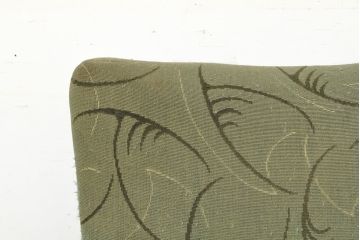 デンマークビンテージ　チーク材　緩やかなカーブを描いたアームが特徴的なイージーチェア(アームチェア、ヴィンテージ、北欧)(R-052632)