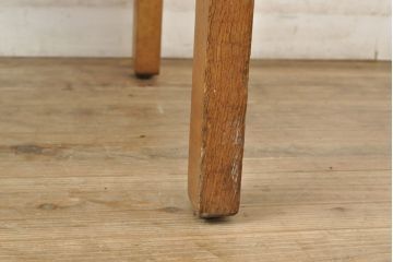 デンマークビンテージ　Hans J Wegner(ハンス・J・ウェグナー)　GETAMA(ゲタマ)　CONFERENCECHAIR　オーク材　洗練された佇まいが目を引くカンファレンスチェア(アームチェア、イス、椅子、ダイニングチェア、ヴィンテージ、北欧)(R-052634)