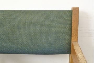 デンマークビンテージ　Hans J Wegner(ハンス・J・ウェグナー)　GETAMA(ゲタマ)　CONFERENCECHAIR　オーク材　洗練された佇まいが目を引くカンファレンスチェア(アームチェア、イス、椅子、ダイニングチェア、ヴィンテージ、北欧)(R-052634)