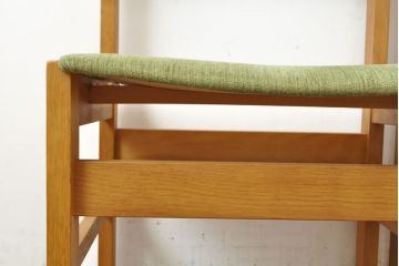 北欧ビンテージ　ナラ材　ナチュラルスタイルにおすすめのダイニングチェア2脚セット　(R-052640)