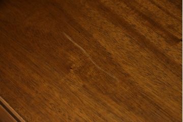 中古　DREXEL HERITAGE(ドレクセルヘリテイジ)　Triune(トライユン)シリーズ　マホガニー材の木肌が美しいワードローブ(定価約90万円)(引き出し付き、キャビネット、収納棚、戸棚)(R-052650)