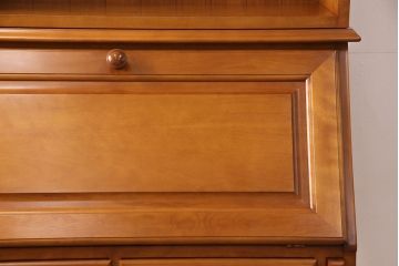 中古　極美品　横浜クラシック家具　ダニエル(Daniel)　収納力抜群で使い勝手のよさそうなビューローブックシェルフ(引き出し、飾り棚、収納棚、本棚、デスク、在宅ワーク、在宅用)(R-052653)