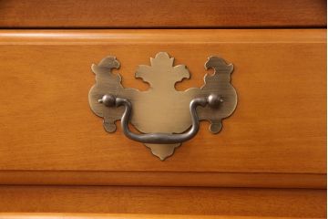 中古　極美品　横浜クラシック家具　ダニエル(Daniel)　収納力抜群で使い勝手のよさそうなビューローブックシェルフ(引き出し、飾り棚、収納棚、本棚、デスク、在宅ワーク、在宅用)(R-052653)