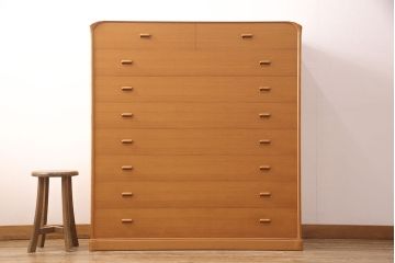 未使用展示品　最高級品!　松創(マツソウ)　ケヤキ柾目　シンプルながらつくりの良さが感じられる和タンス(定価約130万円)(引き出し、整理タンス、和箪笥)(R-052656)