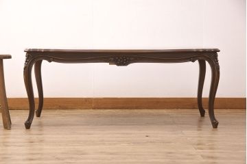 和製ビンテージ　美品　カリモク家具(karimoku)　domani(ドマーニ)　Louis(ルイ)XVシリーズ　曲線が美しいセンターテーブル(リビングテーブル、ヴィンテージ)(R-052657)