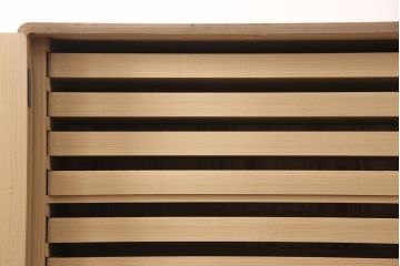 中古　伝統工芸士　田澤謙介作　繊細な金具が上品な雰囲気を演出してくれる加茂総桐箪笥(桐たんす、総桐たんす、桐タンス、着物箪笥、衣装タンス、和服箪笥)(定価約130万円)(R-052670)