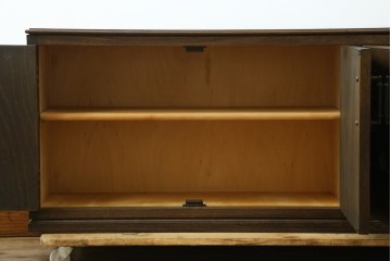 和製ビンテージ　永田良介商店　テレビ台にリメイク　幾何学模様のデザインが目を引くローボード　(R-052673)