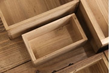 和製アンティーク　総桐材　丸い金具がユニークでかわいらしい帳場箪笥(時代箪笥、タンス、引き出し)(R-052675)