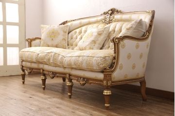 中古　極美品　フラテリ・オリッジ(FRATELLI ORIGGI)(旧マリオ・コルチャゴ)　ロココ調のデザインが上品な3人掛けソファ(定価約120万円)(三人掛けソファ)(R-052678)