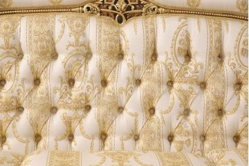 中古　極美品　フラテリ・オリッジ(FRATELLI ORIGGI)(旧マリオ・コルチャゴ)　ロココ調のデザインが上品な3人掛けソファ(定価約120万円)(三人掛けソファ)(R-052678)