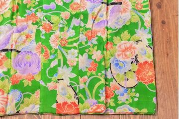 大正〜昭和初期　花模様　錦紗縮緬着物(古布、正絹)(R-052684)