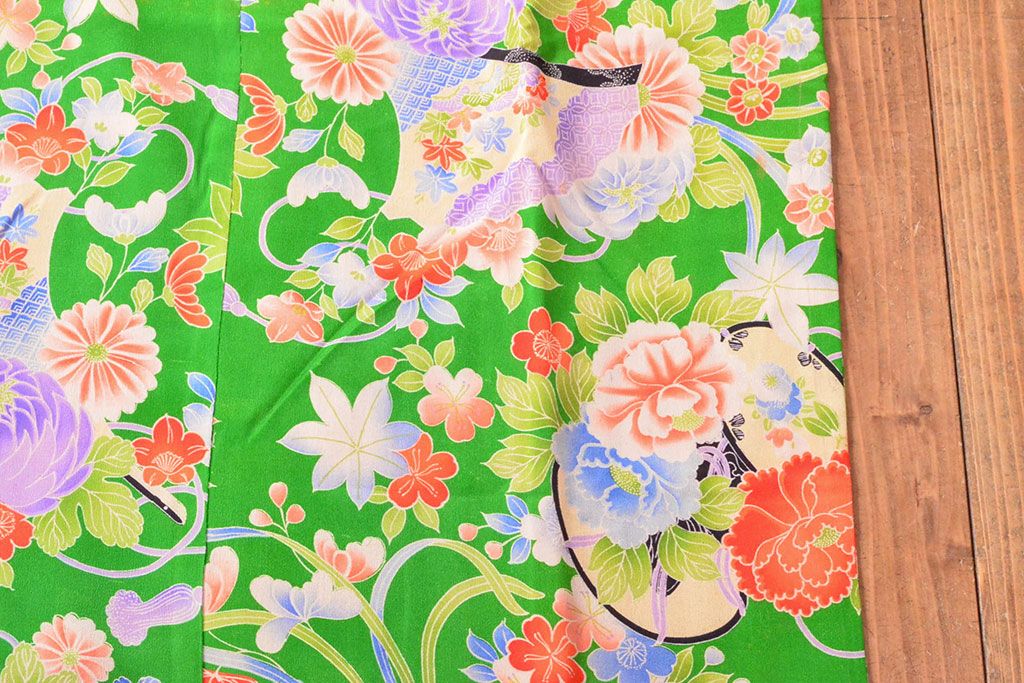 大正〜昭和初期　花模様　錦紗縮緬着物(古布、正絹)(R-052684)