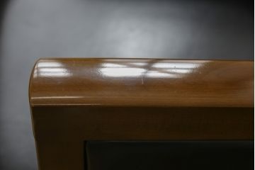 中古　超美品　AD CORE(エーディーコア)　NEO CLASSICO(ネオクラシコ)　本革とメープルの組み合わせがおしゃれなラウンジチェア(1人掛けソファ、1Pソファ、イージーチェア)(定価約27万円)(R-052688)