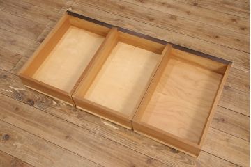 中古　松本民芸家具　ヒノキ天板・脚(台輪)付きリメイク　和モダンの空間づくりに活躍するローボード(テレビ台、テレビボード、リビングボード、収納棚)(R-052694)
