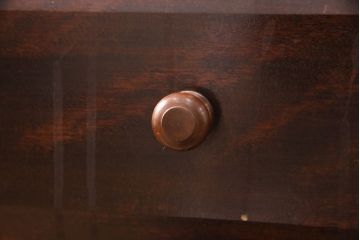 中古　松本民芸家具　天板リメイク　深い色合いがシックな雰囲気を醸し出すチェスト(サイドボード、引き出し、洋服タンス)(R-052696)
