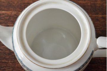 戦前　オールドノリタケ　Noritake　ティーポット・蓋物・皿など7点(ヤジロベー印、洋食器)(R-052701)