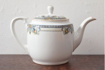 戦前　オールドノリタケ　Noritake　ティーポット・蓋物・皿など7点(ヤジロベー印、洋食器)(R-052701)