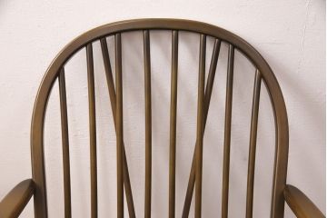 中古　美品　ERCOL(アーコール)　カントリーやナチュラルスタイルにぴったりな1人掛けソファ+オットマンセット(アームチェア、一人掛けソファ)(R-052704)