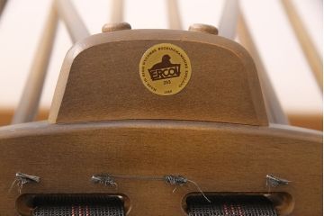 中古　美品　ERCOL(アーコール)　カントリーやナチュラルスタイルにぴったりな1人掛けソファ+オットマンセット(アームチェア、一人掛けソファ)(R-052704)