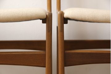 北欧ビンテージ　ナチュラルな雰囲気がかわいらしいダイニングチェア2脚セット(椅子、ヴィンテージ)(R-052705)
