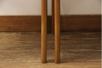 北欧ビンテージ　ナチュラルな雰囲気がかわいらしいダイニングチェア2脚セット(椅子、ヴィンテージ)(R-052705)