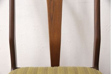 北欧ビンテージ　シンプルなつくりで取り入れやすいダイニングチェア2脚セット(椅子、ヴィンテージ)(R-052707)