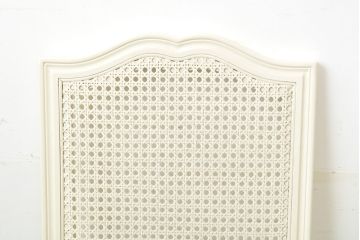 中古　フランス高級輸入家具　爽やかな色合いが美しいラタンバックチェア4脚セット(ダイニングチェア、椅子)(1脚定価 約12万円)(R-052718)